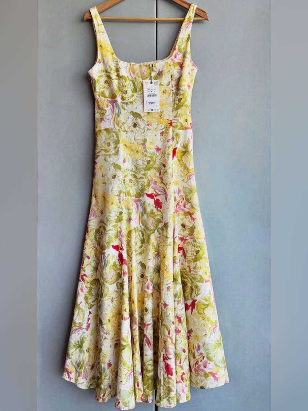 Desigual Yellow Floral Midi Dress with Red Accents - Picture 4 of 9